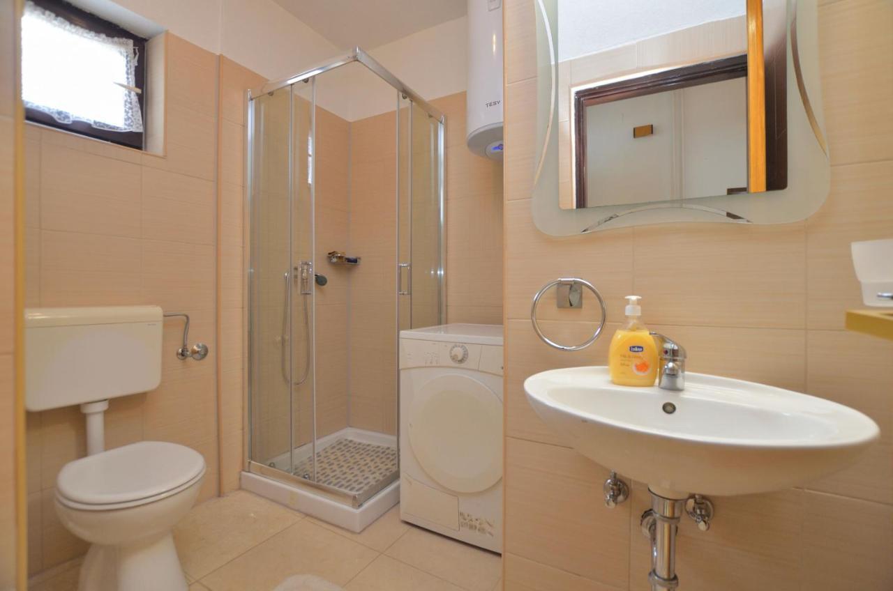 Rooms Tomc Fuškulin Exterior foto